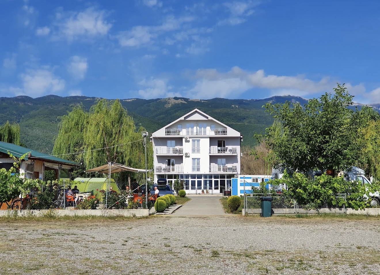 Sunrise Camping and Hotel